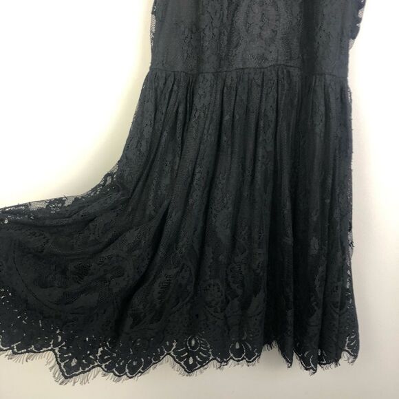 FREE PEOPLE | Verushka Lace Button Back Dress Sz 2 - Picture 4 of 14